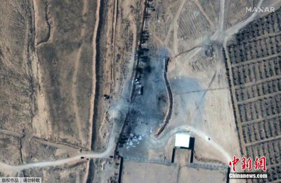 资料图：当地时间2月26日，由Maxar披露的卫星图片中显示了叙利亚与伊拉克边境处受空袭设施的前后对比场景。图为受空袭后的场景。
