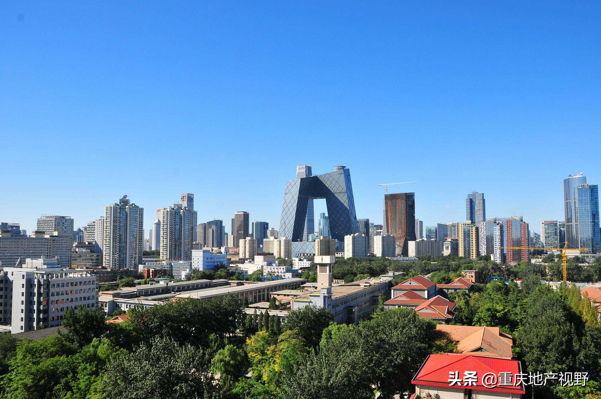 买房好还是存钱更好?“80万房产”和“80万存款”哪个保值?