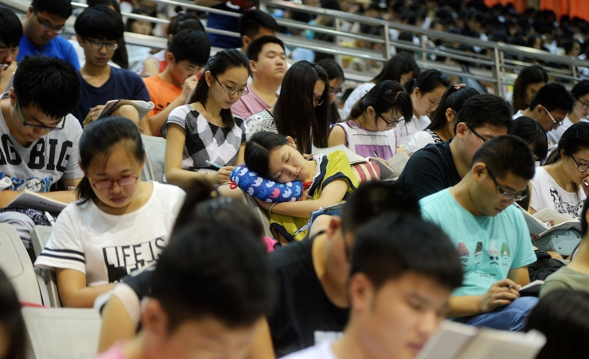 教育好孩子：顶你挣一辈子的，教育不好：够你挣一辈子的