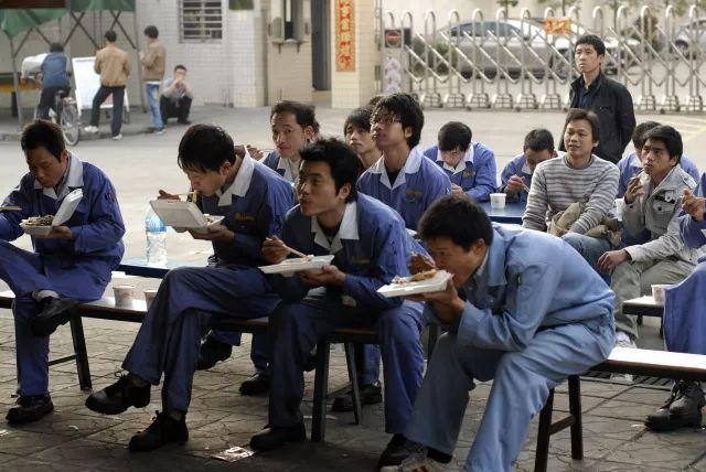 打工人注意了,4月份薪资即将迎来新调整,这几类人的工资要上涨