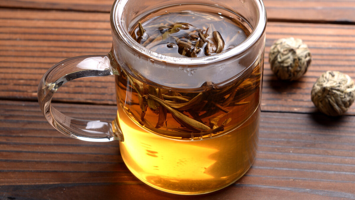 喝茶容易导致失眠?专家解答:喝茶有讲究,喝对,对睡眠大有帮助