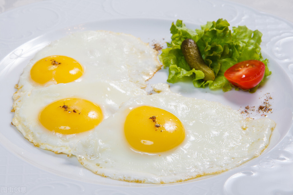 高血糖能不能吃鸡蛋？想要血糖平稳，这2种食物要少吃
