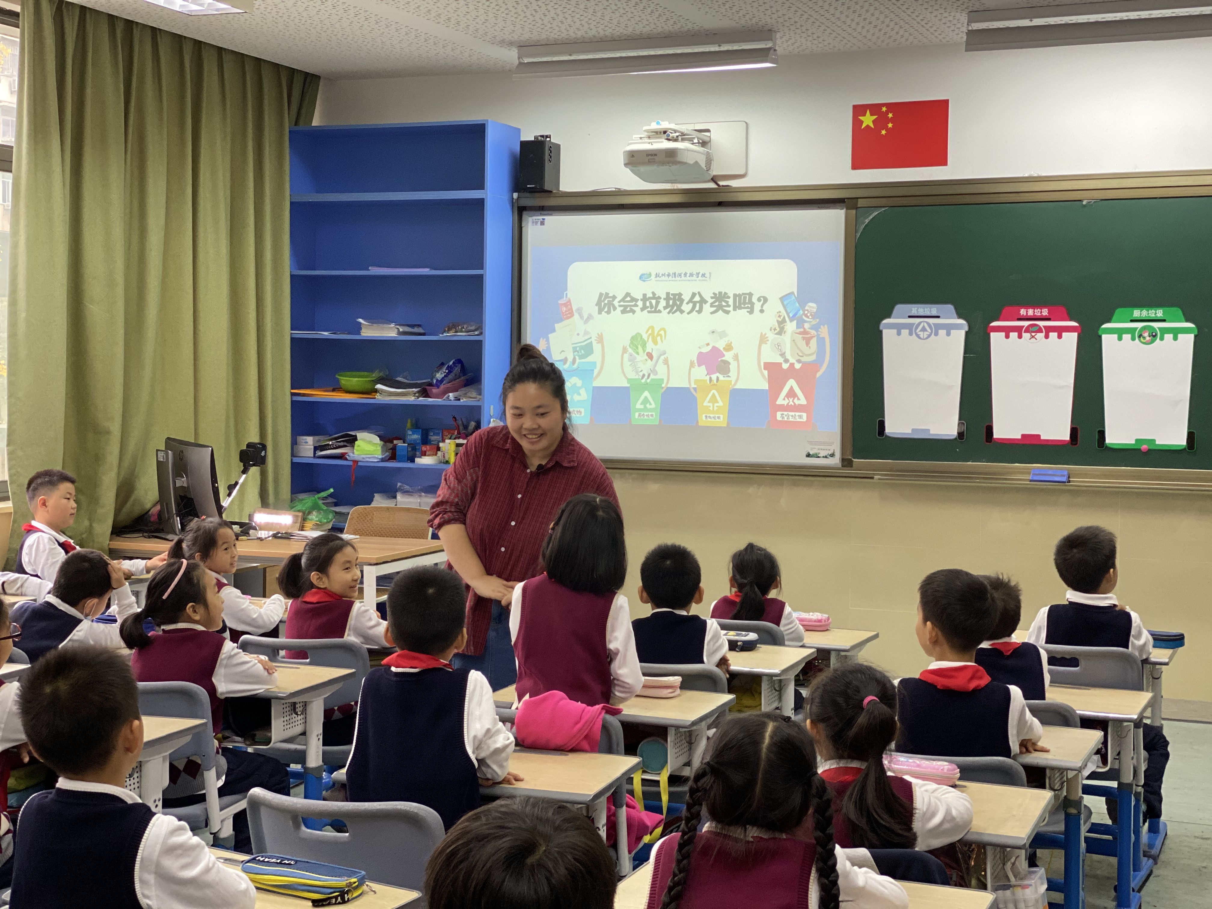 杭州一小学设方言课,专家:方言教育不仅要进学校,还要家庭接纳