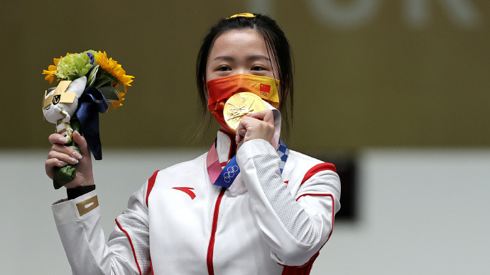向佐怒怼CNN没有道德底线,借奥运首金抹黑中国,是触碰到了底线