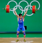 老将吕小军本届奥运会81公斤级别举重项