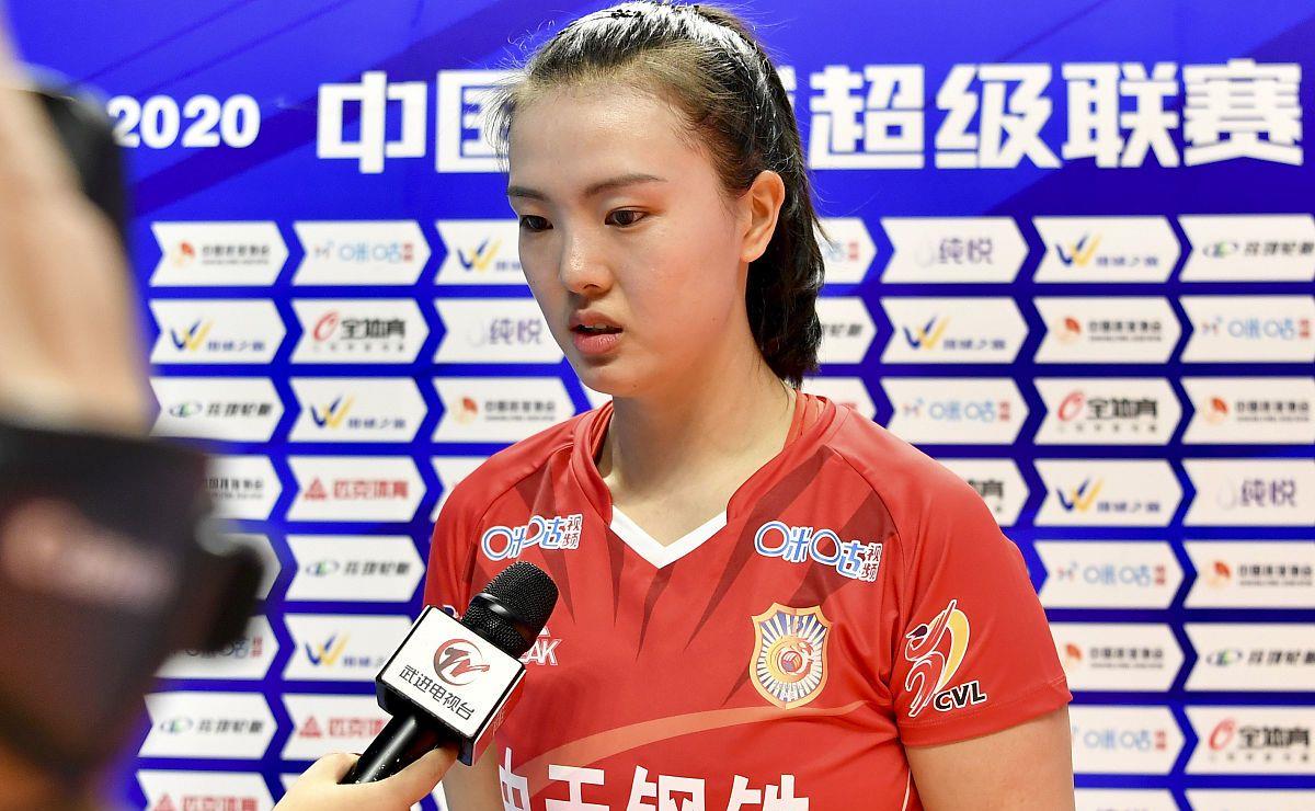 中国女排受质疑!3大主力接连手术,朱婷出国,球队或迎来大变动