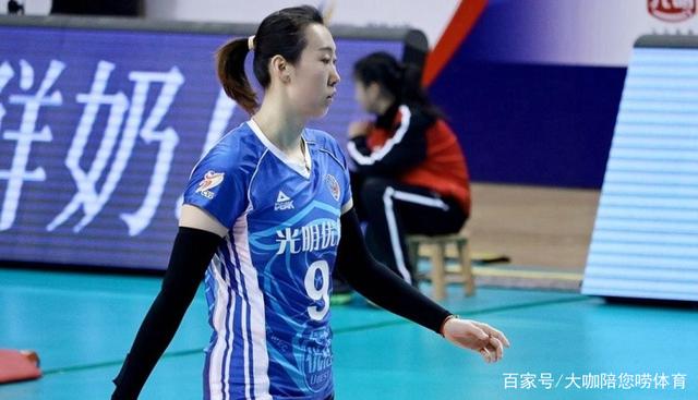 中国女排迎来集体告别:9大国手名将正式宣布退役,1人年仅26岁