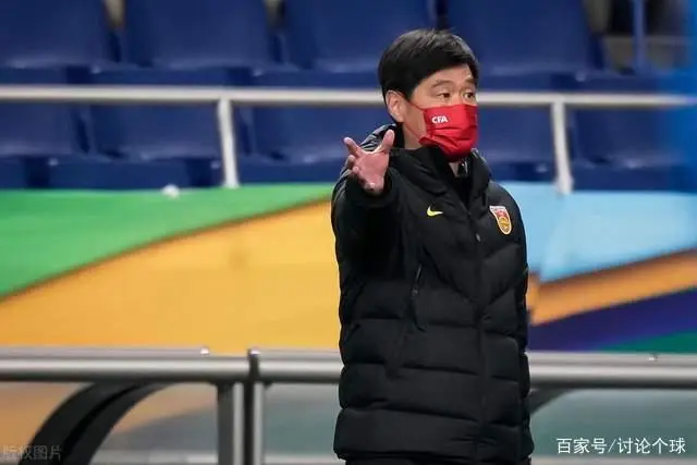 下午1点20分!男足正面回应女足夺冠,李霄鹏补招10人备战世界杯