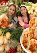 韩国《亚洲经济》称，白菜价格“坐上
