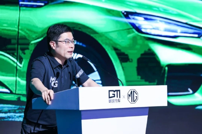 上汽集团数据业务部副总经理乘用车公司首席数字官(CDO)张亮