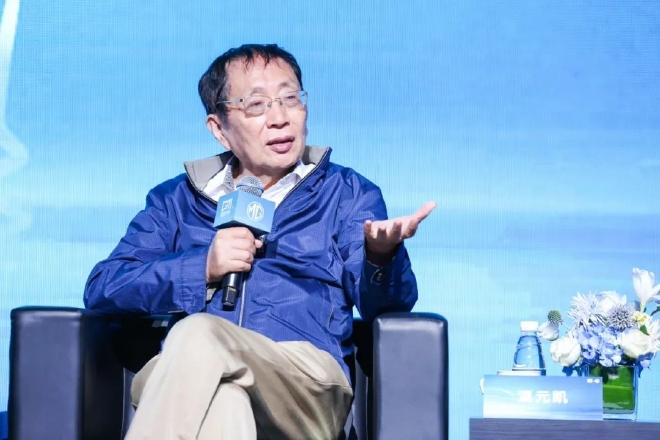 著名经济学家温元凯