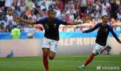 欧洲杯预选赛法国4比0荷兰 