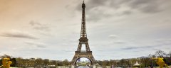 法国埃菲尔铁塔的高度
